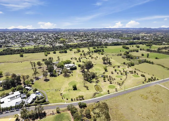 Gunabul Homestead & Golf Course